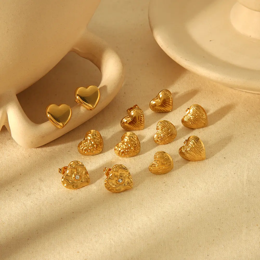 1 Pair Simple Sweet Style Heart Shape Stainless Steel 18K Gold Plated Women's Stud Earrings h5 